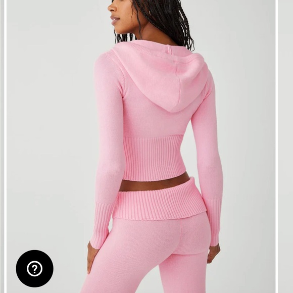 Knit Matching Set in Pink - Picture 4 of 9